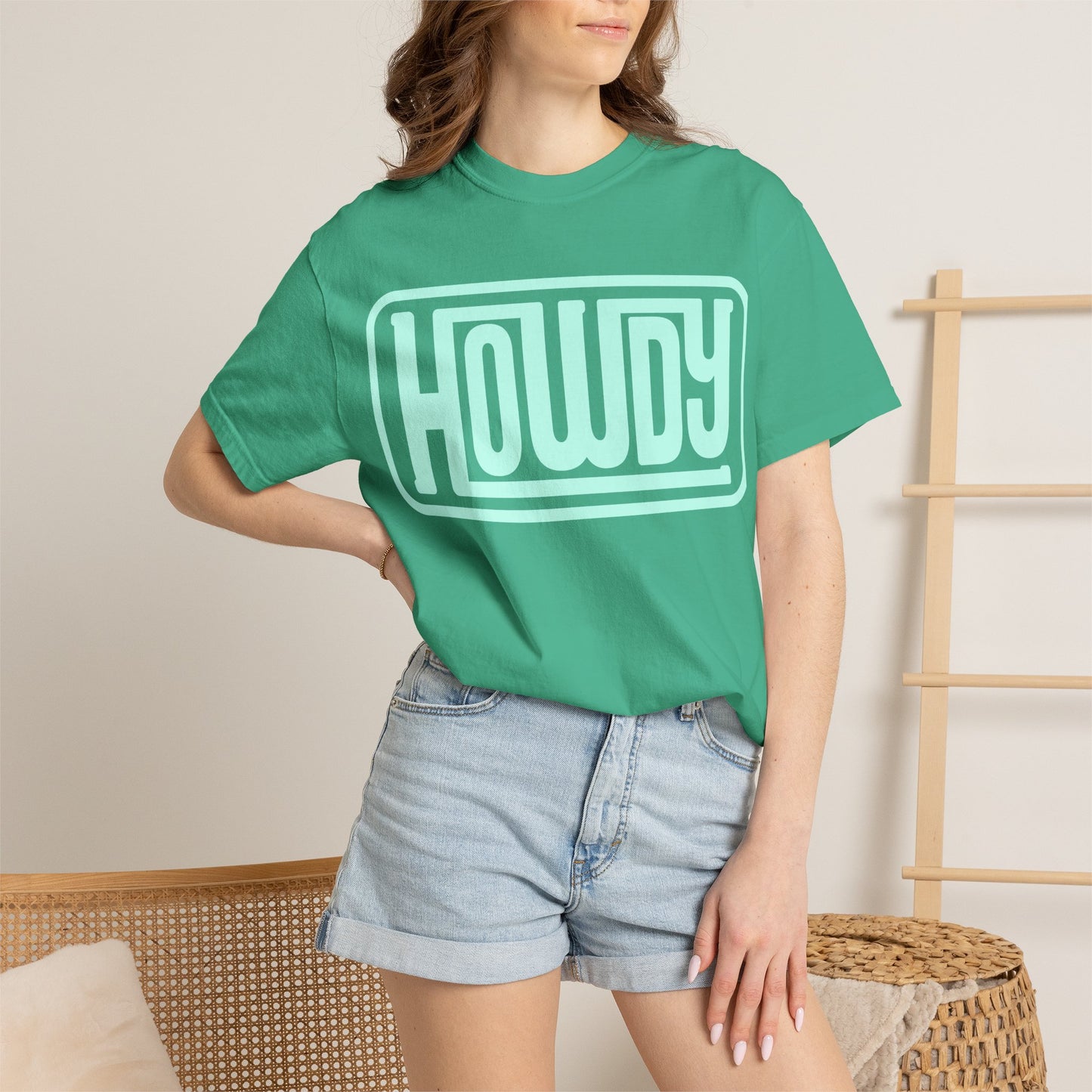 Howdy Graphic T-Shirt — Retro Mint Logo Tee